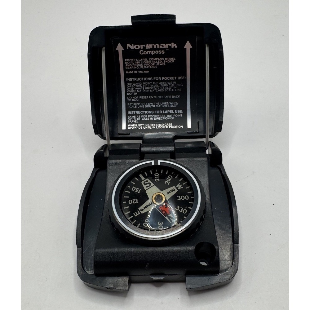 Vintage Normark Pocket Lapel Compass model PL 180‎ Liquid Filled Made in Finland